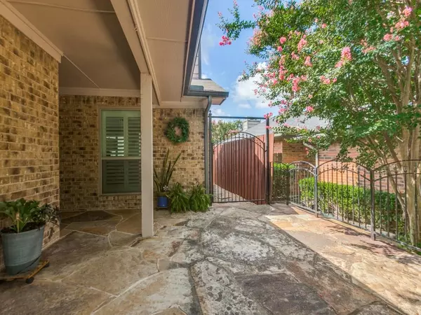 Addison, TX 75001,4020 Morman Lane