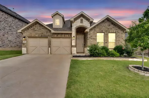 8916 Horse Herd Drive, Fort Worth, TX 76123