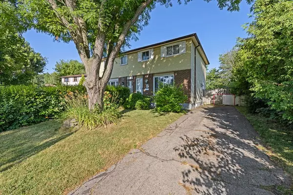 Hamilton, ON L9C 6H2,8 Gerrick CT
