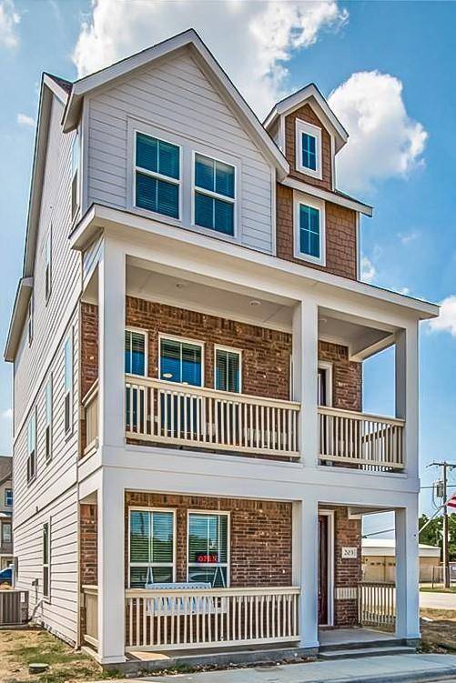 Lewisville, TX 75057,203 S Village Way