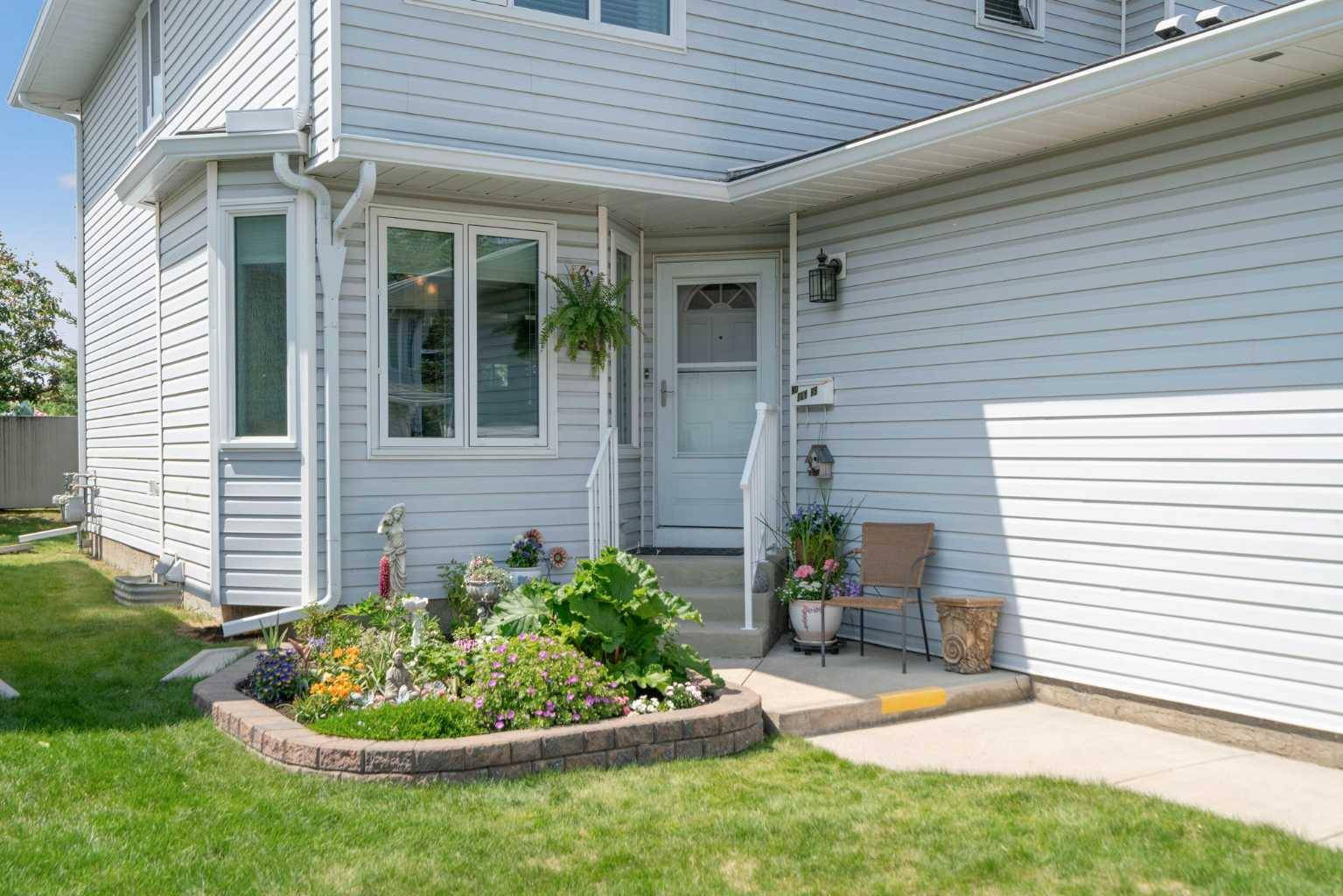 Calgary, AB T3L1Y6,79 Scenic GDNS Northwest