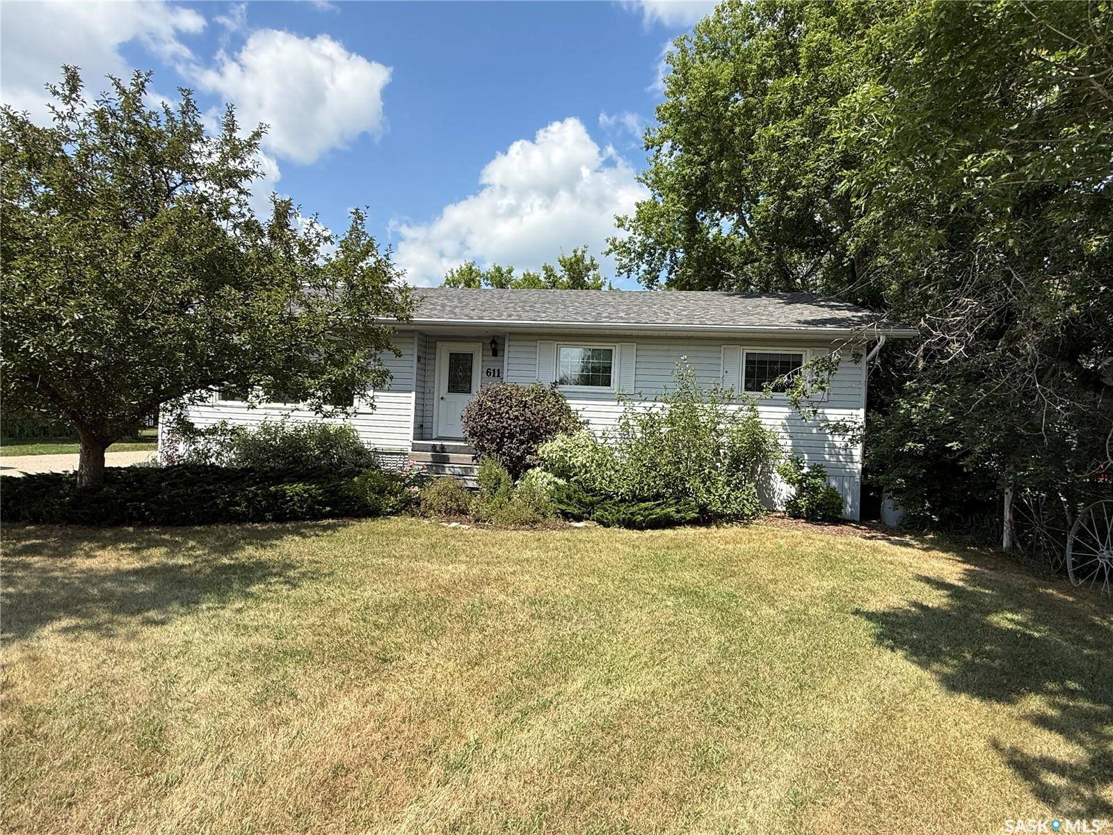 611 Spencer STREET, Carnduff, SK S0C 0S0