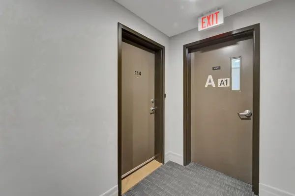 Dows Lake - Civic Hospital And Area, ON K1S 5A4,808 Bronson AVE #114