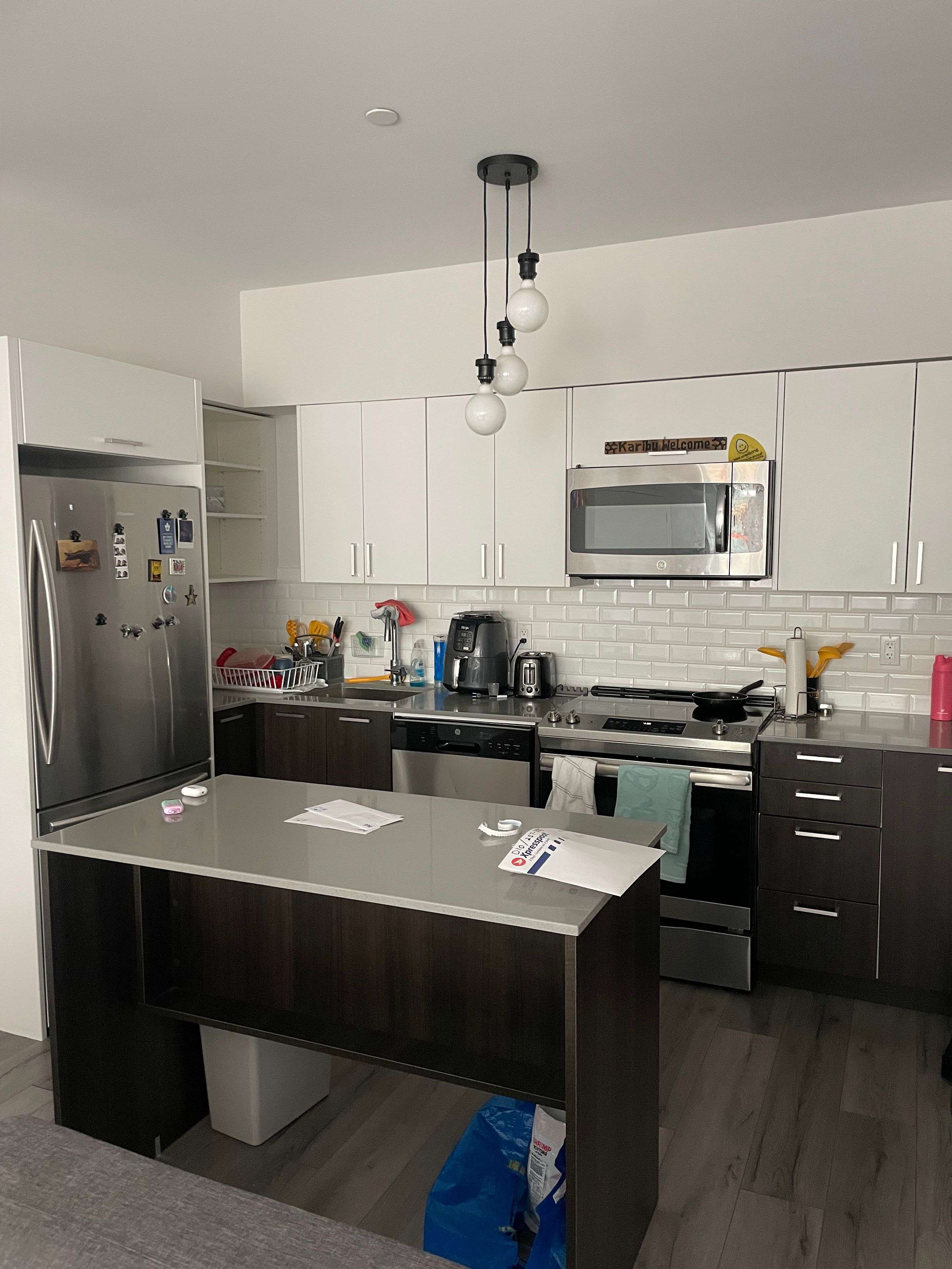 385 Osler ST, Toronto W03, ON M6N 0B2