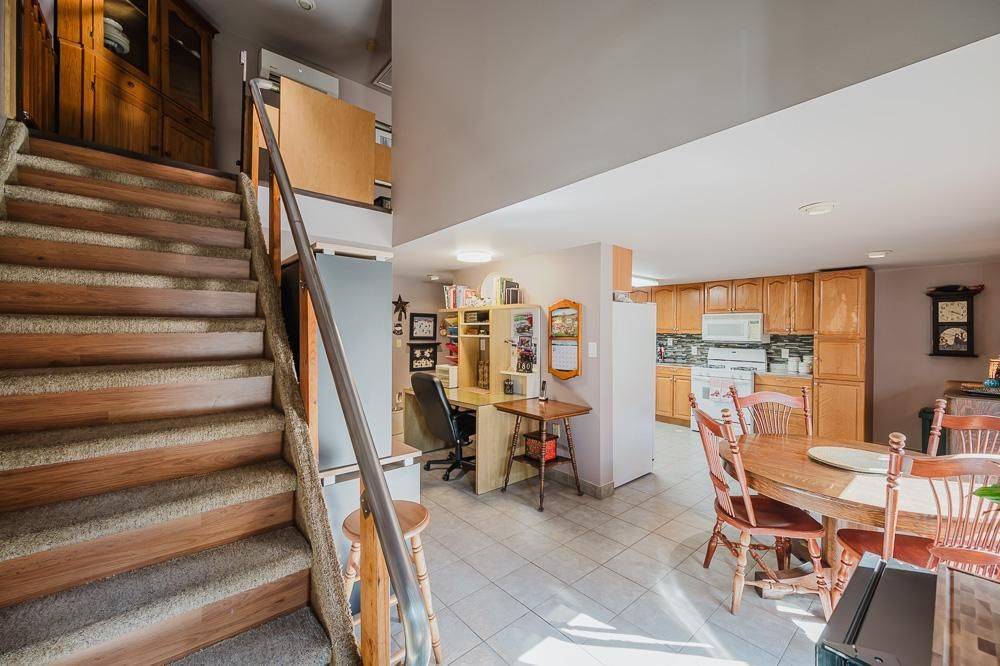 Chatham-kent, ON N7M 5J7,9450 Longwoods RD