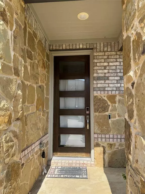 Sachse, TX 75048,7220 Running Iron Trail