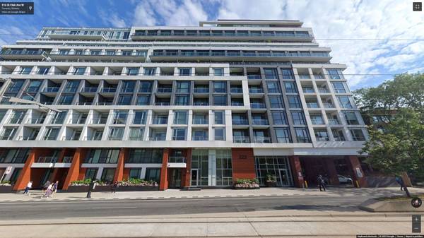 223 St Clair AVE W #815, Toronto C02, ON M4V 0A5
