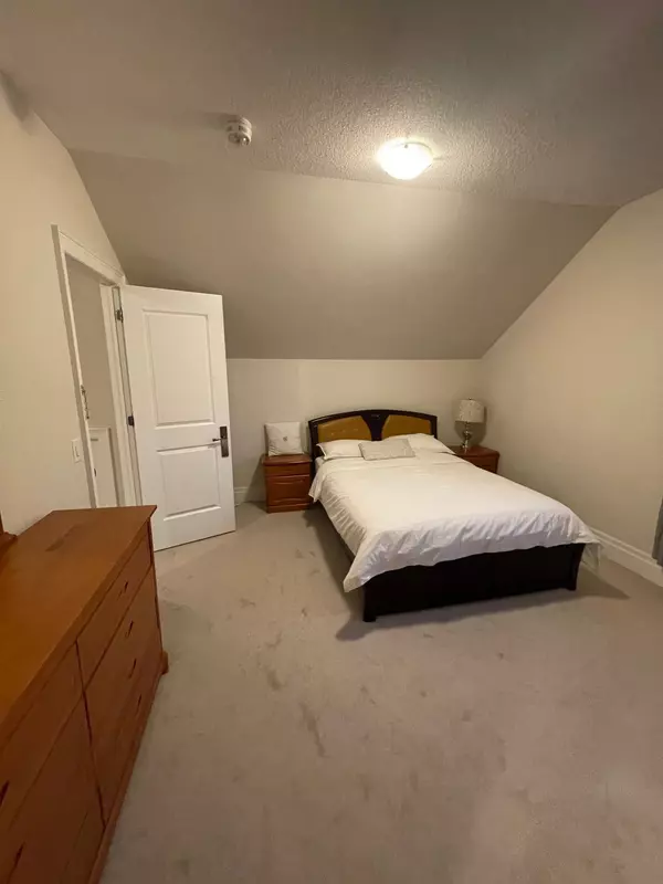 Richmond Hill, ON L4E 1E3,56 Settlement CRES #Loft