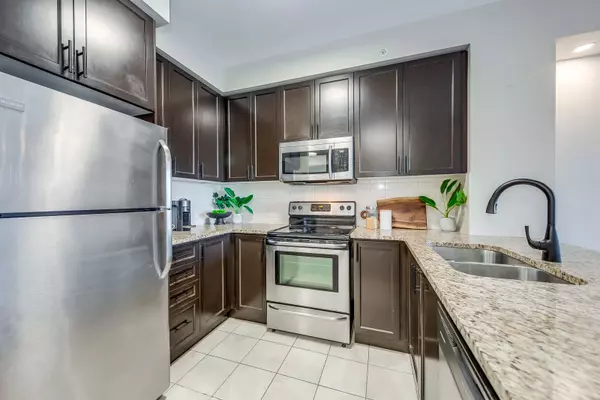 Vaughan, ON L6A 0K1,9255 Jane ST #804
