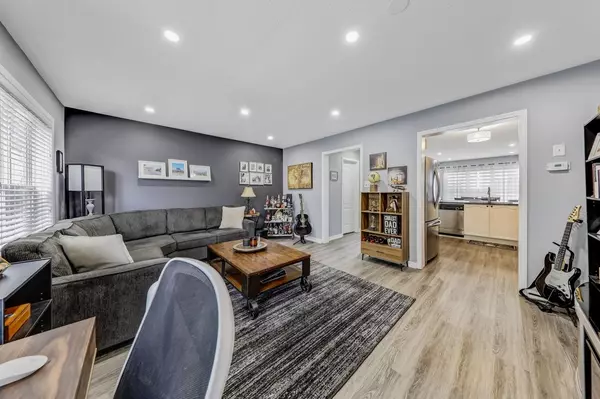 Halton Hills, ON L7G 6K3,23 Seed House LN