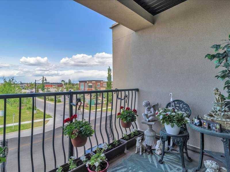 Calgary, AB T2Z 1A6,310 McKenzie Towne Gate SE #1306