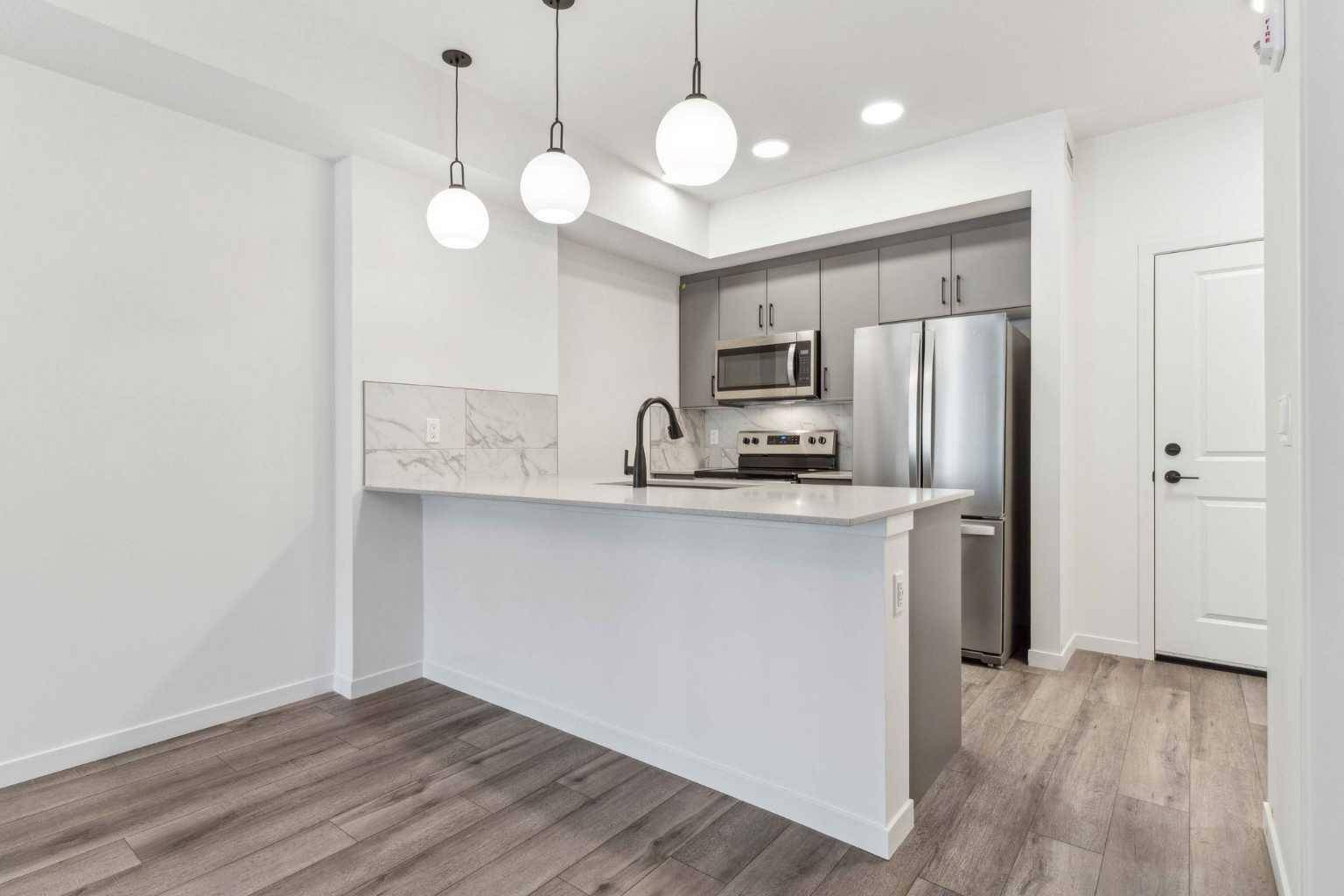 140 Mahogany ST SE #109, Calgary, AB T3M 0T2
