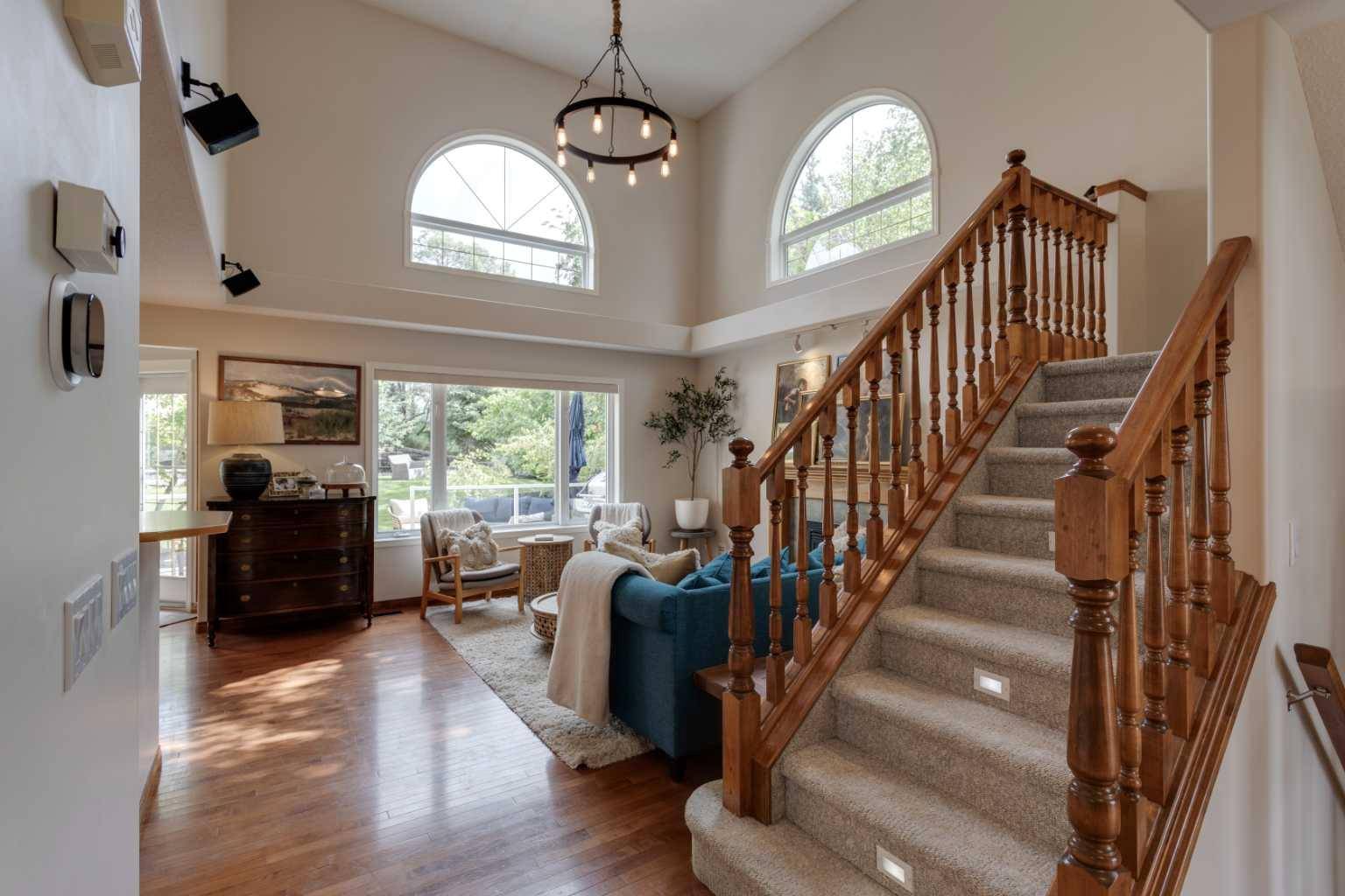 Calgary, AB T3H 3T3,450 Sienna Heights HL Southwest