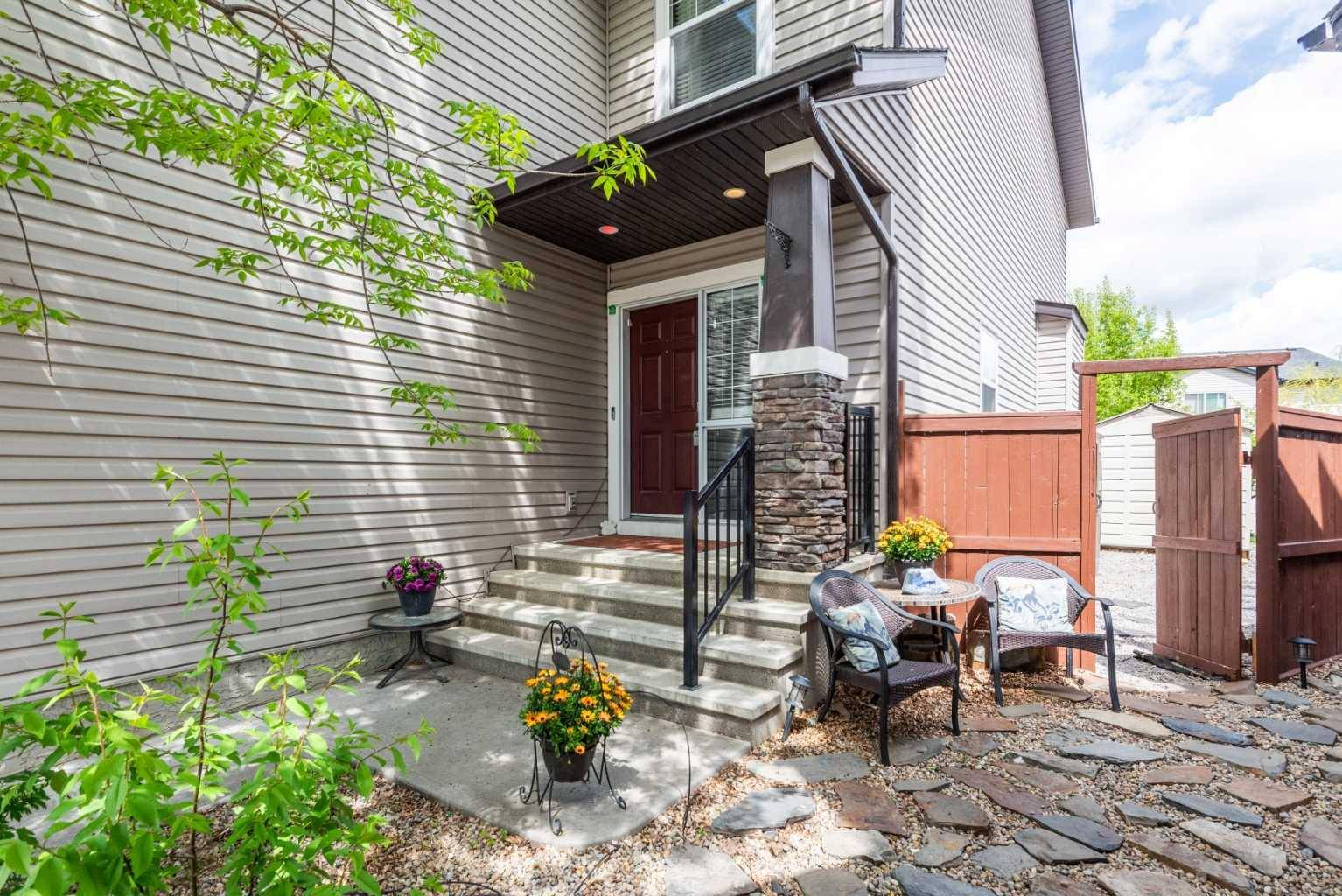 34 Chaparral Valley PL SE, Calgary, AB T2X 0M1