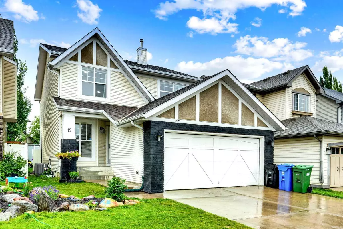 Calgary, AB T2Z 4B2,19 New Brighton DR Southeast