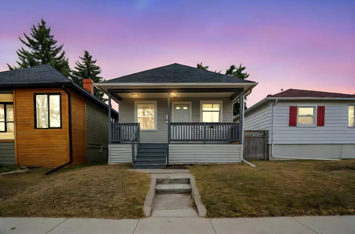 Calgary, AB T2M0T4,317 18 AVE Northwest