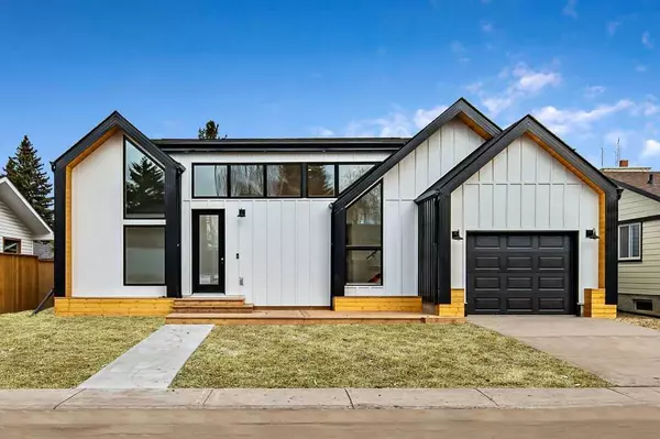 13016 Lake Twintree RD Southeast, Calgary, AB T2j2x3