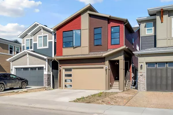 Calgary, AB T2X 5M2,154 Silver Spruce GRV SW