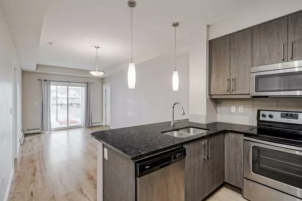 Calgary, AB T3M 1M6,402 Marquis LN SE #205