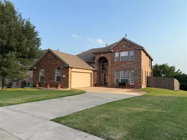 8724 Granville Drive, Dallas, TX 75249