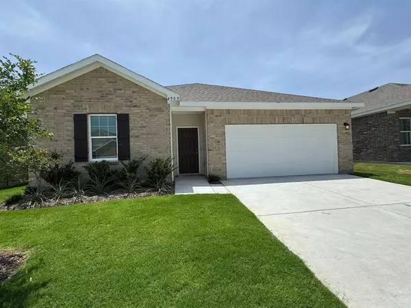 4909 Mccoy Drive, Fort Worth, TX 76179