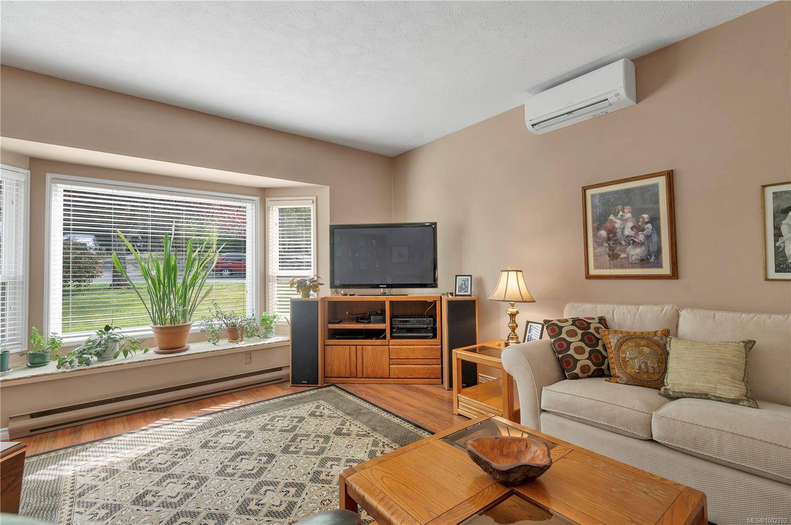 Campbell River, BC V9W 7B1,679 Eland Dr