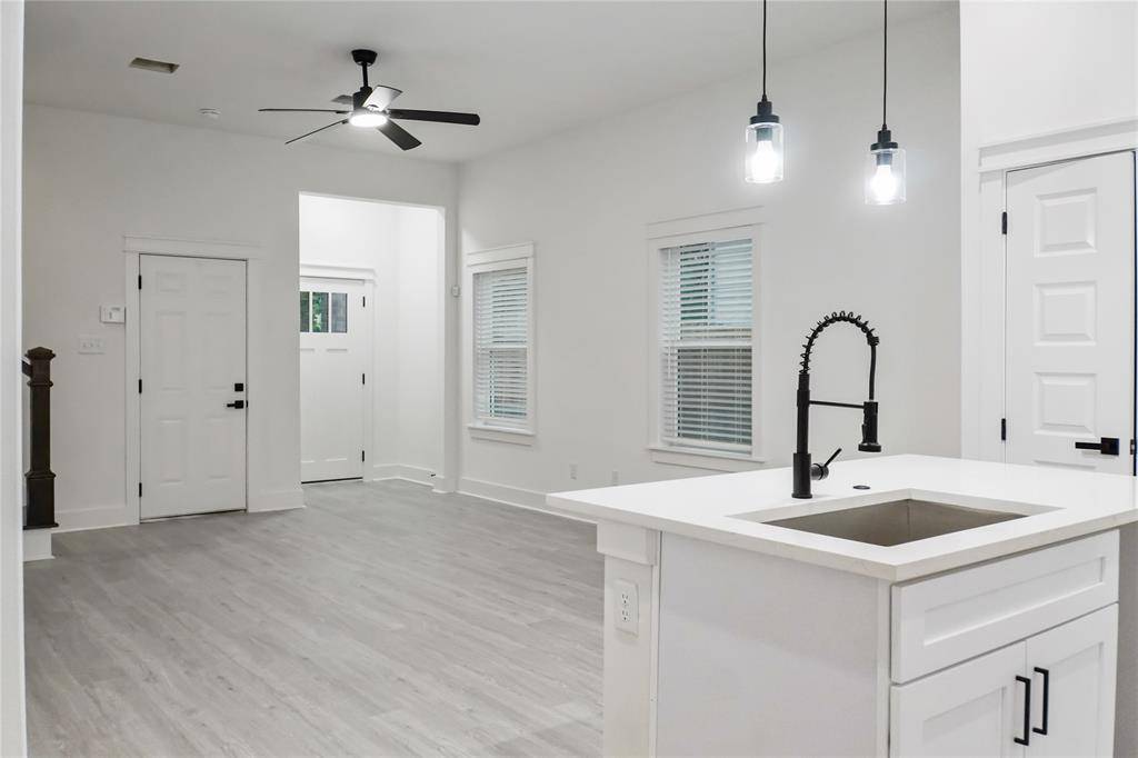 Dallas, TX 75210,2650 Sutton Street