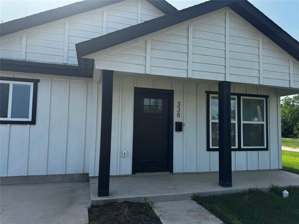 Jacksboro, TX 76458,338 S 3rd Street