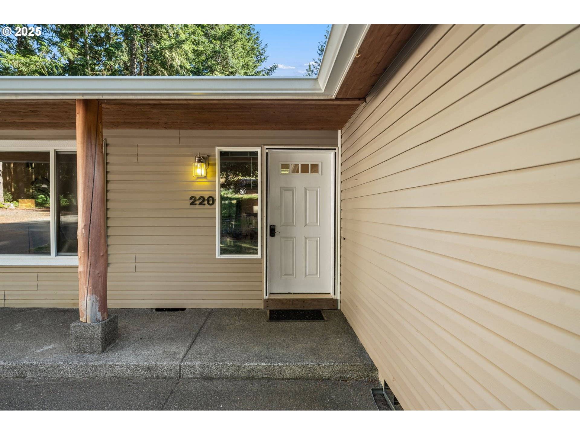 Woodland, WA 98674,220 TANGEN RD
