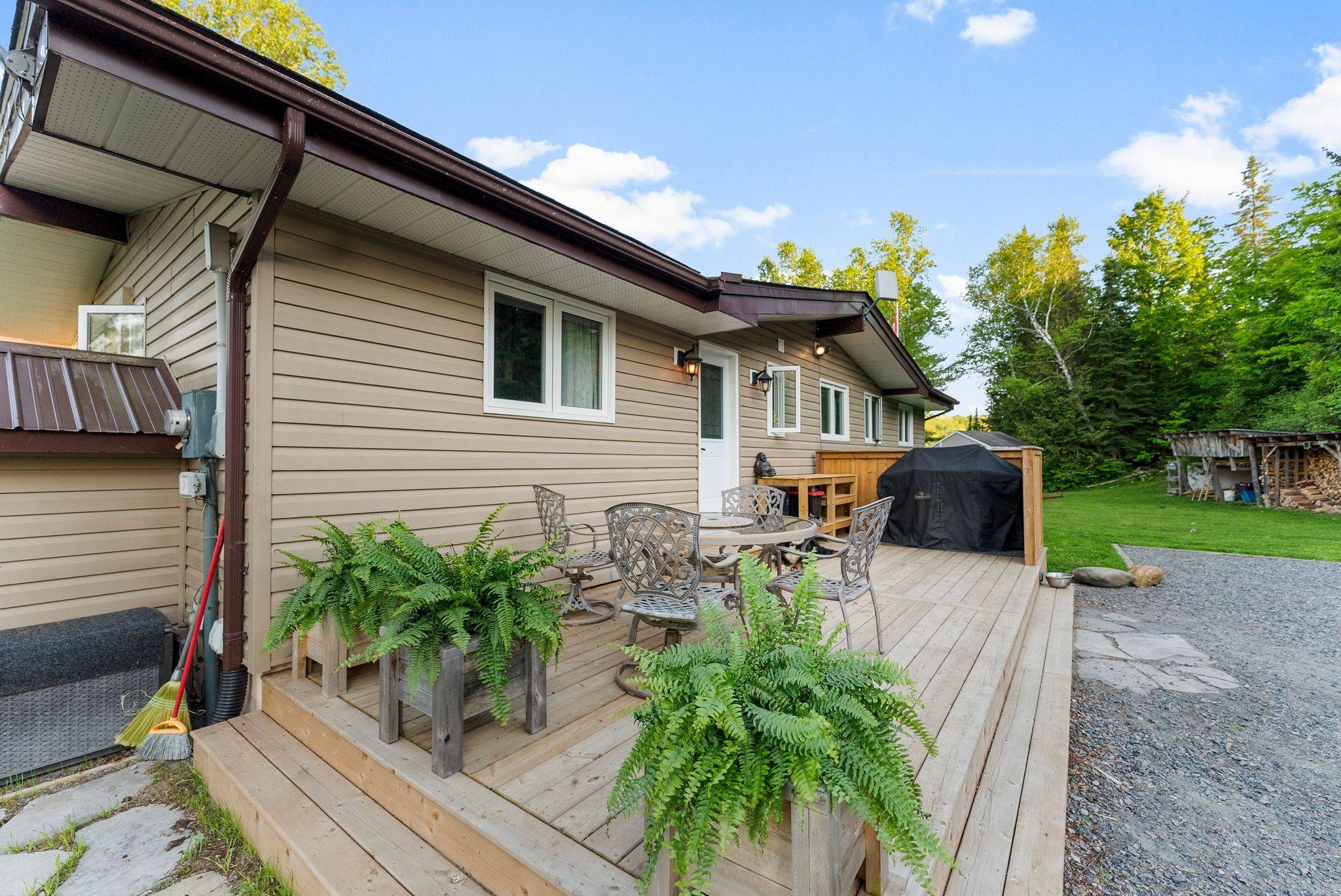 Faraday, ON K0L 1C0,44A Aryhart Lake RD