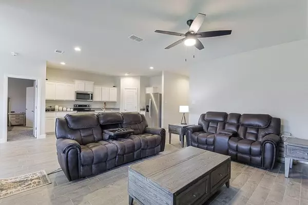 Alvarado, TX 76009,704 Griffith Park Trail