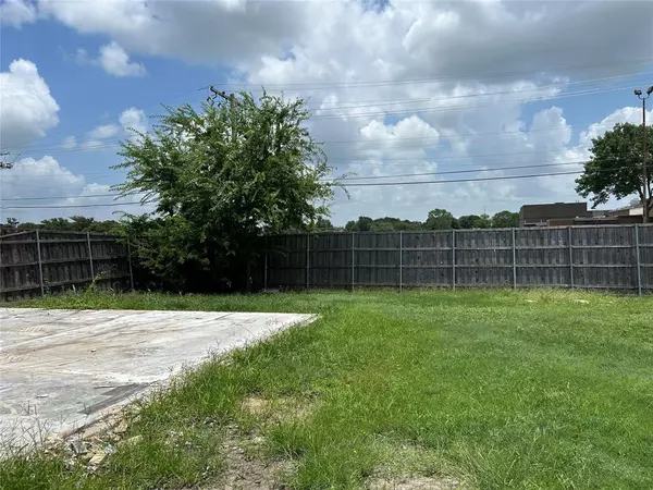 Garland, TX 75043,3825 Williamsburg Drive