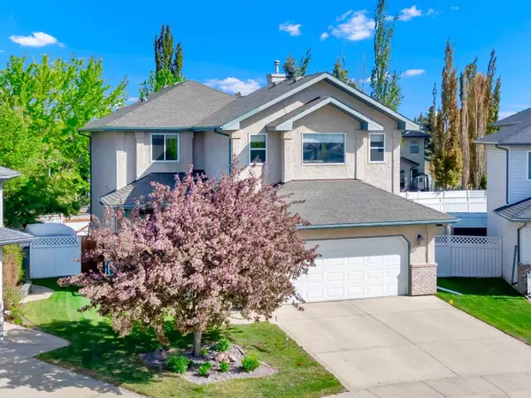166 Asmundsen AVE, Red Deer, AB T4R 2X5