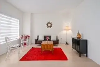 Clearview, ON L0M 1S0,216 Warden ST