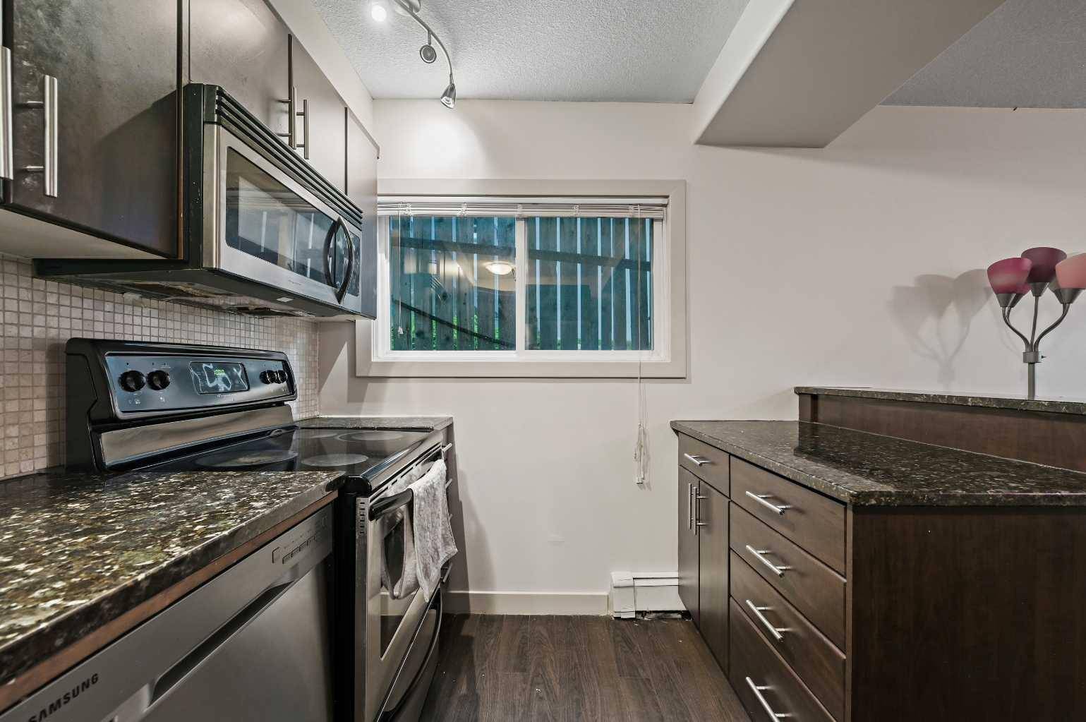 Calgary, AB T2T 1J4,1622 28 AVE Southwest #6