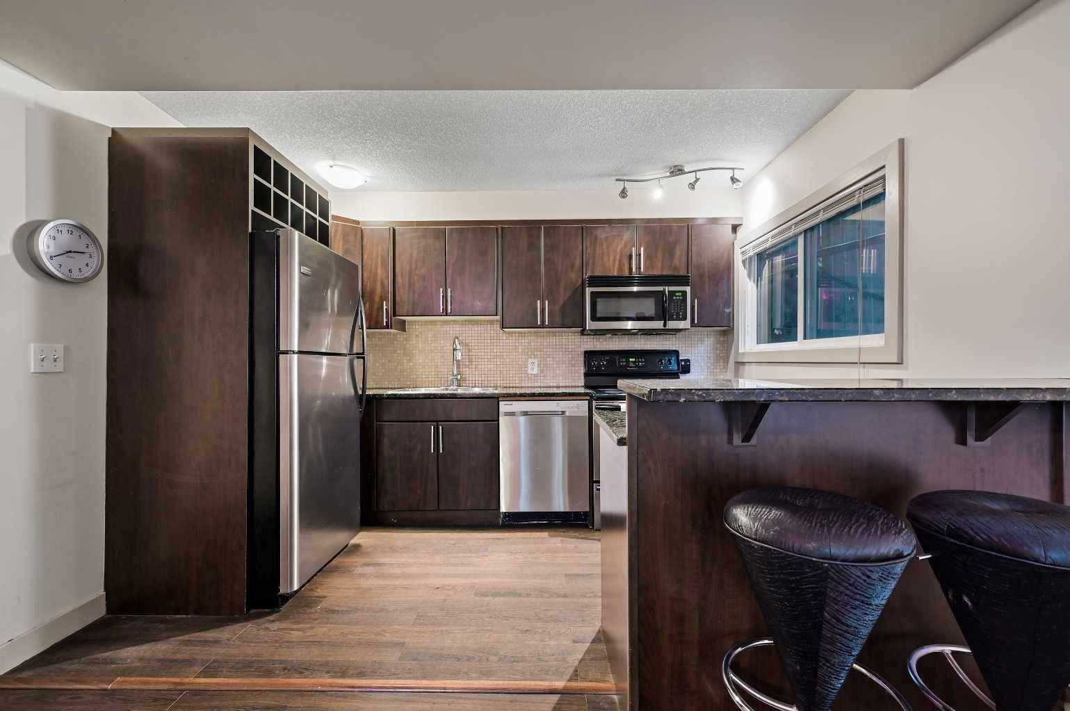 Calgary, AB T2T 1J4,1622 28 AVE Southwest #6