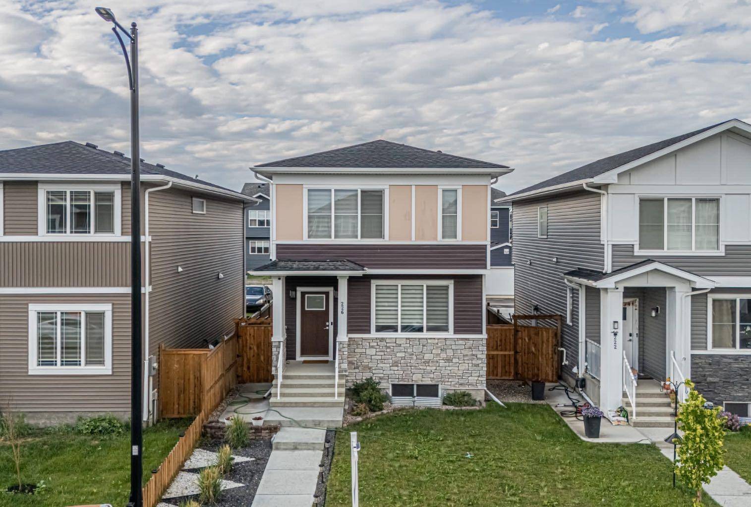 226 chelsea Heath, Chestermere, AB T1X1Z5