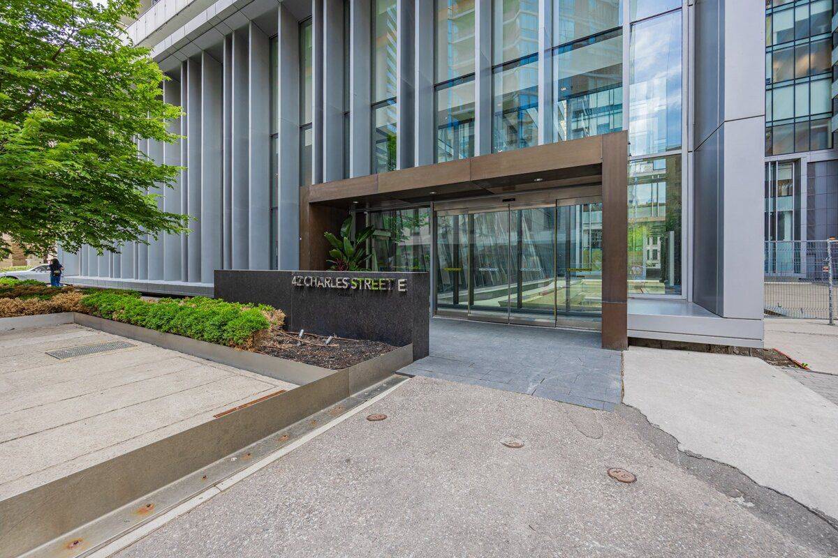 42 Charles ST E #3407, Toronto C08, ON M4Y 0B7