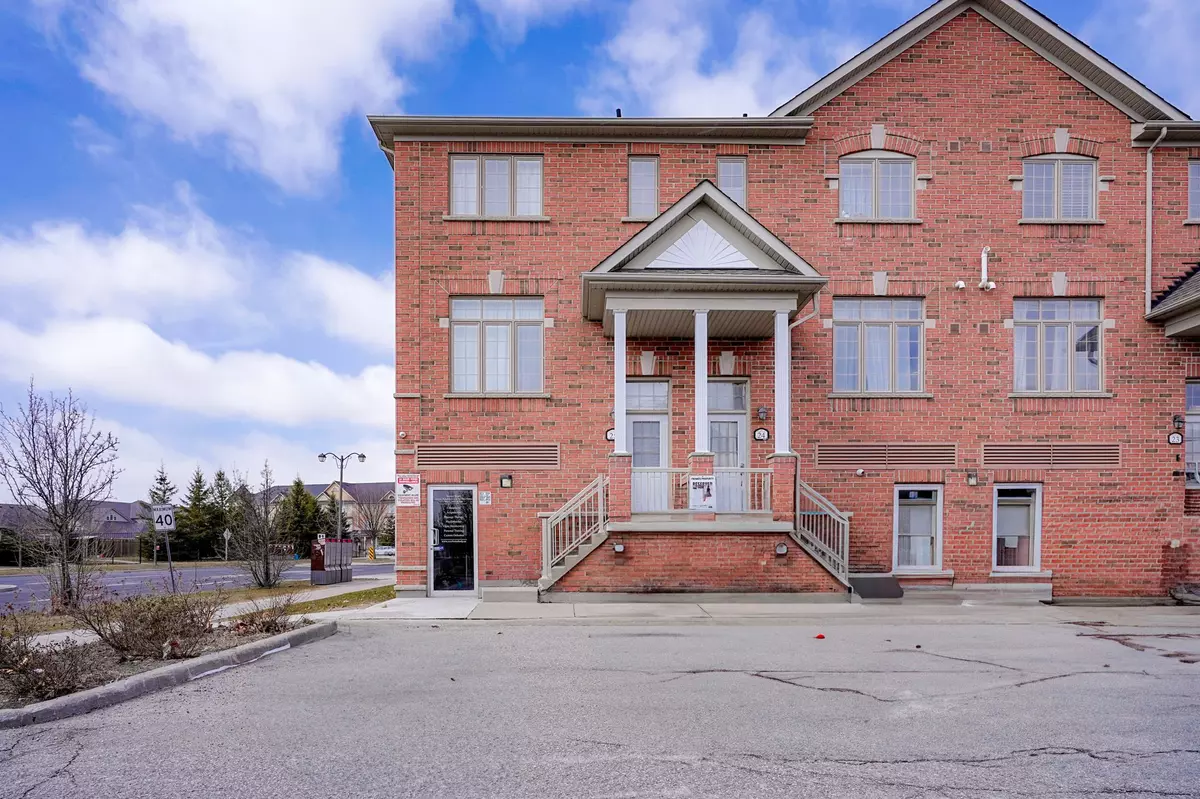 Markham, ON L6E 0C7,50 Greensborough Villag CIR #25