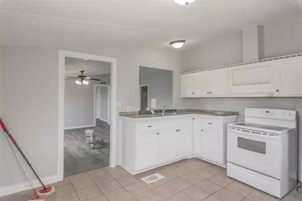 Venus, TX 76084,13500 King Cotton Drive