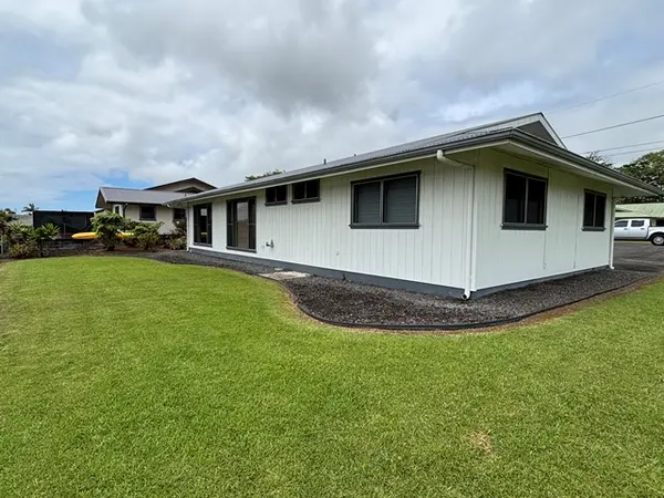Hilo, HI 96720,2654 WAIANUHEA PL