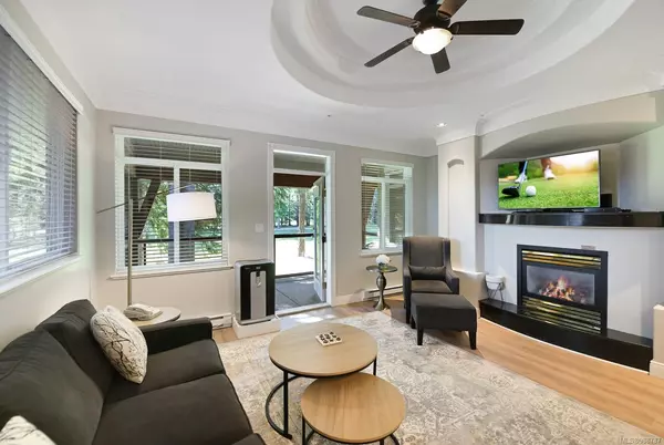 366 Clubhouse Dr #905/906 D, Courtenay, BC V9N 9G3