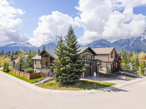 Canmore, AB T1W 3B2,101 Wapiti Close