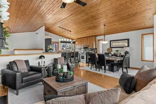 Canmore, AB T1W 3B2,101 Wapiti Close