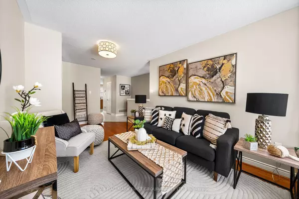 Ajax, ON L1T 4J2,74 Dooley CRES