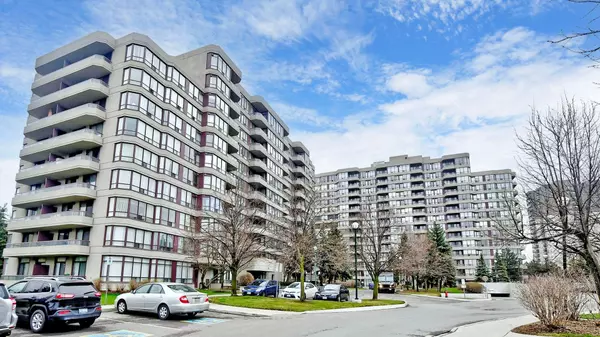 Vaughan, ON L4J 8E8,91 Townsgate DR #609