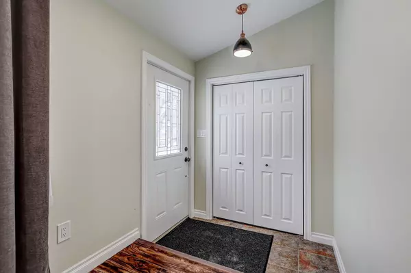 London East, ON N5W 2T8,1163 York ST