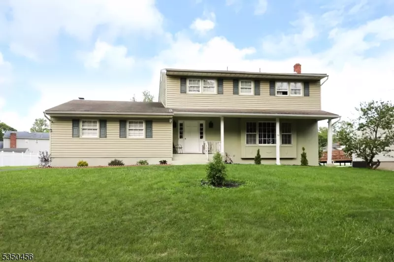 56 Dutch Rd, East Brunswick Twp., NJ 08816