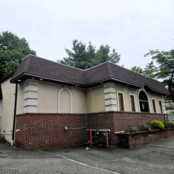 Woodland Park, NJ 07424,223 New St
