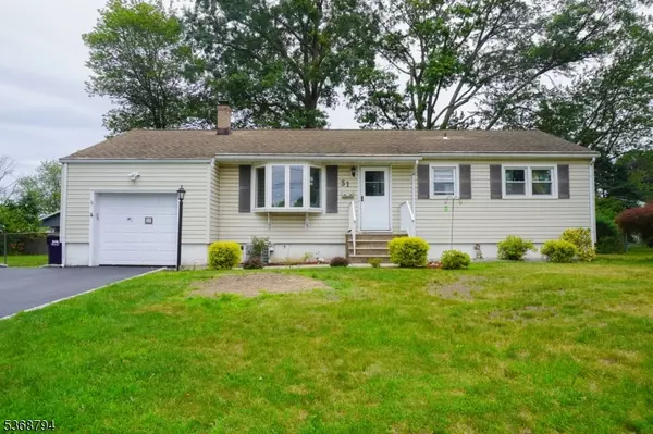 51 Vera St, Piscataway Twp., NJ 08854